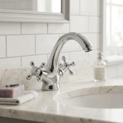 Aquanello Heritage Ascot Classic Nostalgic Washbasin Mixer Tap Chrome CR-4101-HA